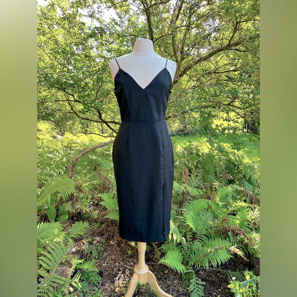 DO+BE Black Midi Dress